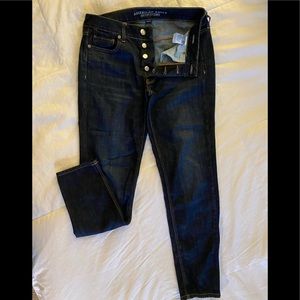 American Eagle Tom Girl Skinny button fly 9